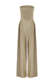 Strapless jumpsuit beige met smal gesmokt bovenlichaam en wijde pijpen