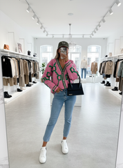 Chique Gebreid Vest met Relaxte Vleermuismouwen en V-hals