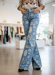 Hippe Wide-Leg Jeans met Bloemenprint: Jouw Nieuwe Favoriet