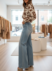 Hippe Wide-Leg Jeans met Bloemenprint: Jouw Nieuwe Favoriet