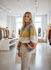 Zachte Gestreepte Trui: Jouw Nieuwe Comfortabele Favoriet