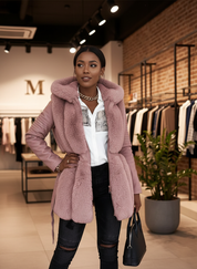 Jouw stijlvolle Faux Fur & Lederlook Jas voor de Winter