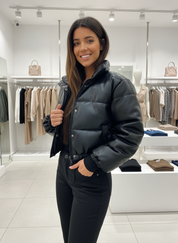 Chique Gevoerd Faux Leren Jack: Jouw Stijlvolle Statement