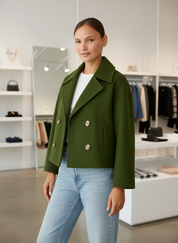 De Stijlvolle Korte Wolblend Jas: Jouw Essentiële Item