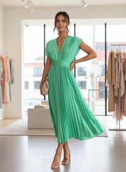 De Elegante Plissé Midi-jurk: Jouw Perfecte Avondlook
