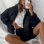 Damesjas zwart oversize met rits voorzijde