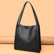 Minimalistische tote tas – jouw metgezel voor stijl en gemak