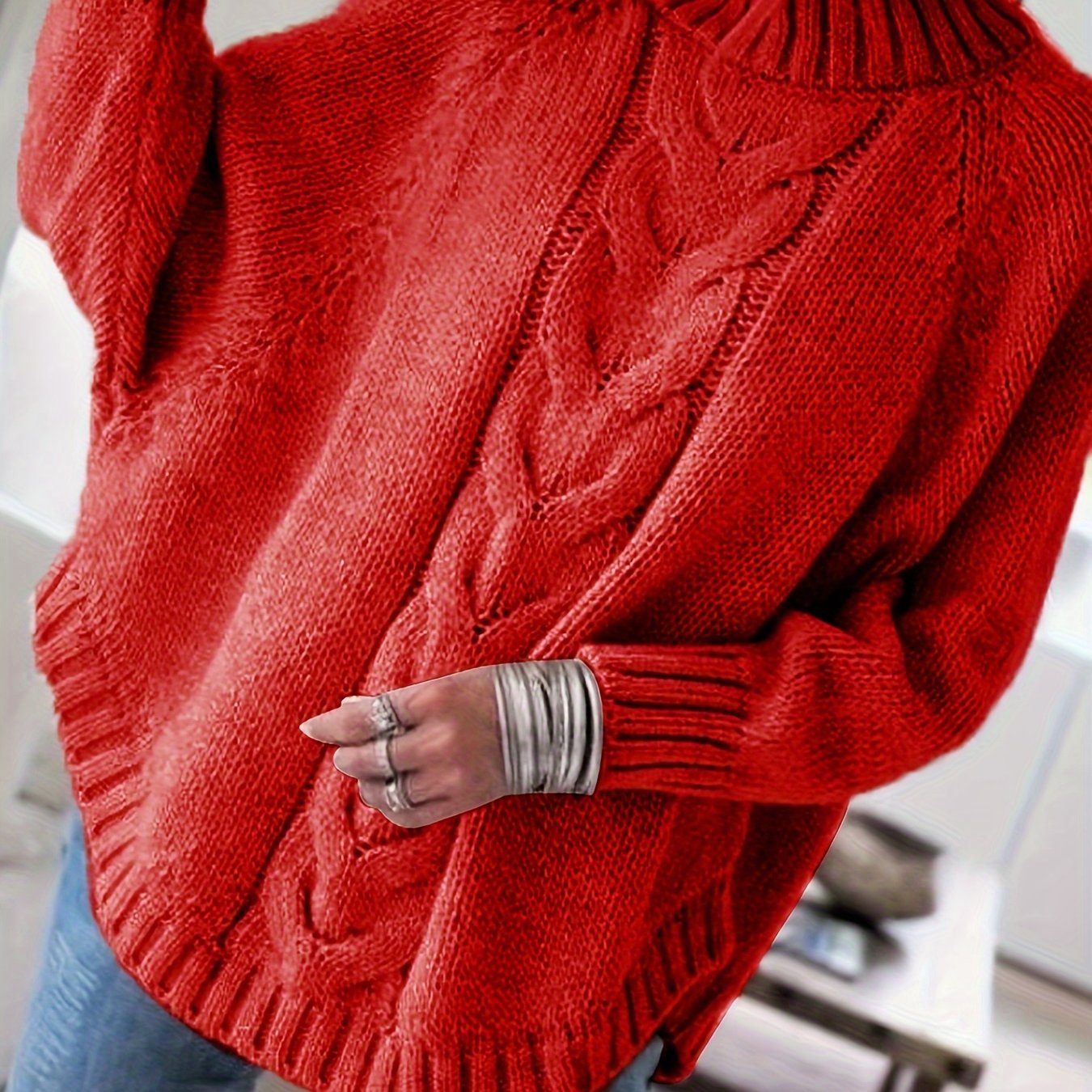 Trui rood met vleermuismouwen en mockneck vooraanzicht