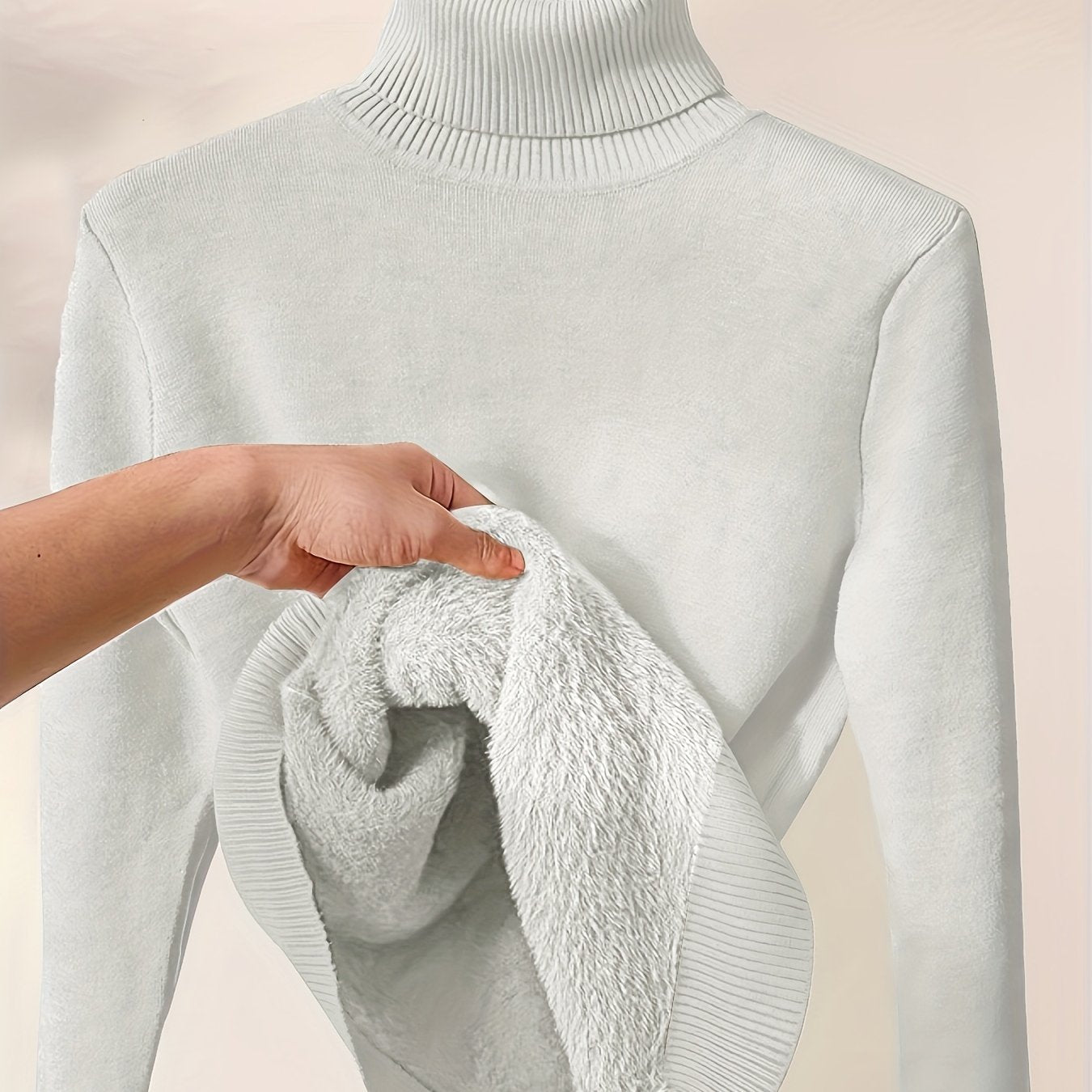 Trui wit gebreid turtle neck detail shot