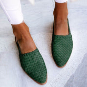 Slingbacks groen gevlochten textuur vooraanzicht