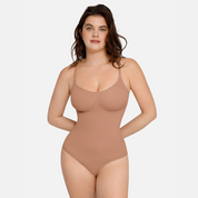 Bodysuit beige naadloos stretch materiaal front view