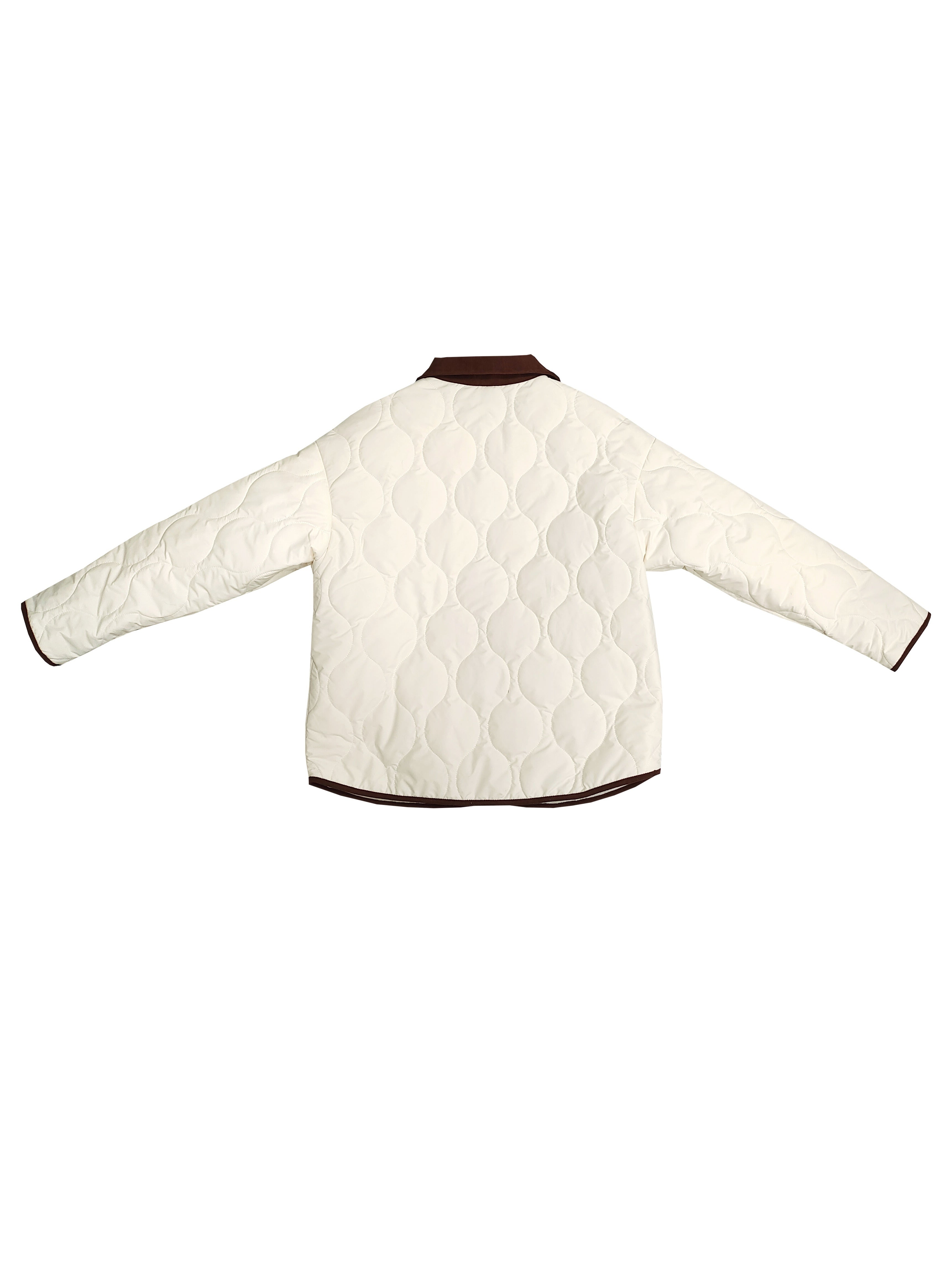 Damesjas wit met ruitpatroon en donkere details achterzijde