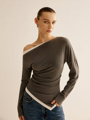 Dames trui asymmetrisch design met contrastband grijs en wit front view