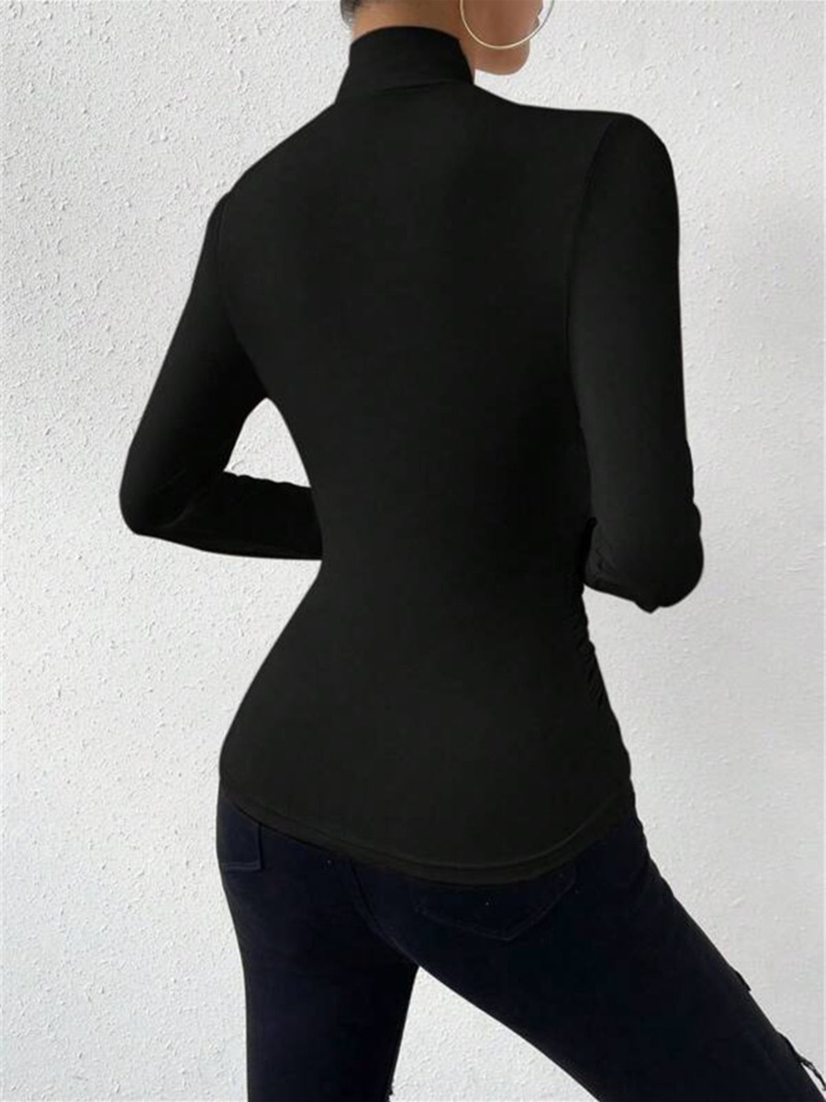 Kraagshirt zwart slimfit met ritsdetail vooraanzicht
