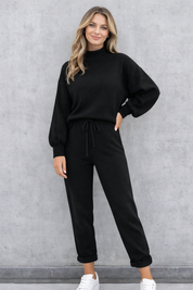 Tweedelig huispak zwart met trui en joggingbroek front view