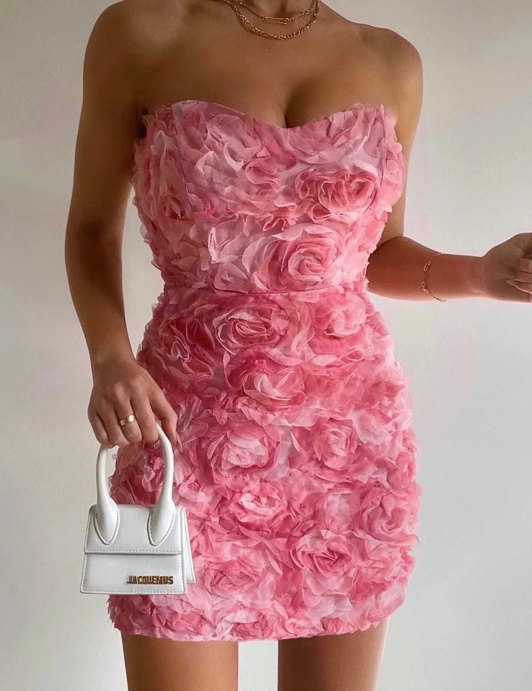 Strapless jurk met roze bloemmotief, front view