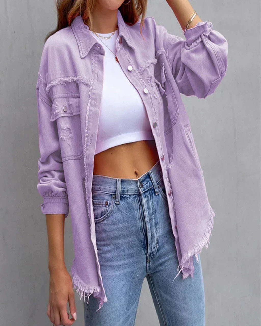Lila verscheurd denim jasje met franjes front view