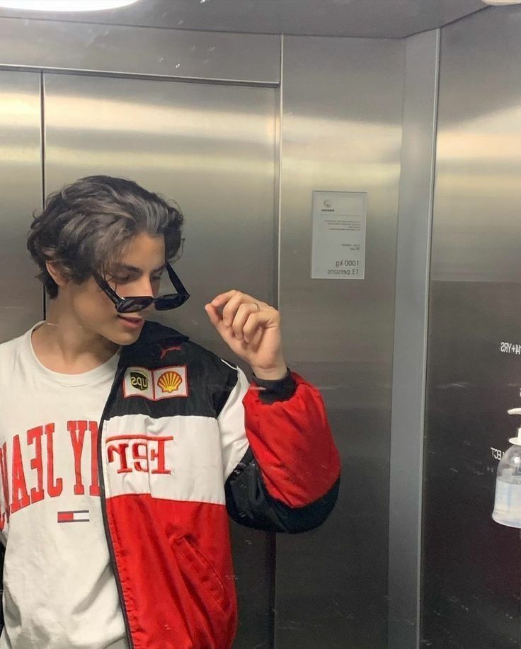 Sportieve bomberjack met rits rood-wit-zwart voor- en zijkant