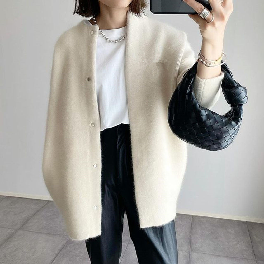 De Ultieme Fluffy Knit Cardigan: Heerlijk Zacht & Stijlvol