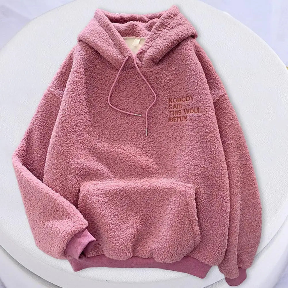 Pink fleece hoodie met teddy details en zakken, front view