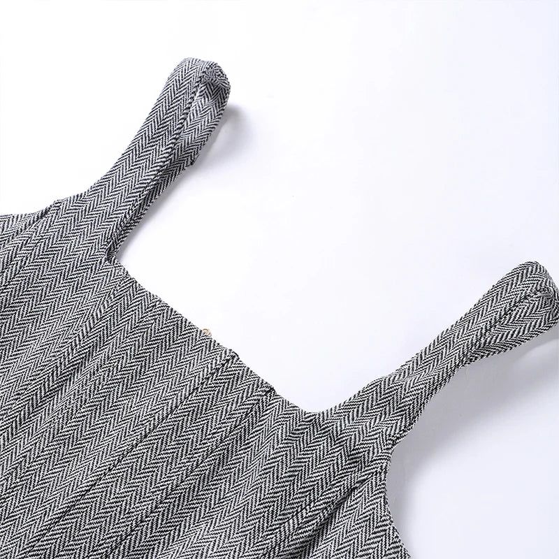 Strakke grijze herringbone set: corsettop + wijde broek – jouw powerlook voor kantoor en avond