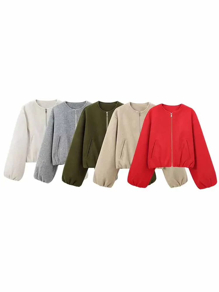 Vijf damesbomberjassen in wit, grijs, groen, beige en rood, vooraanzicht