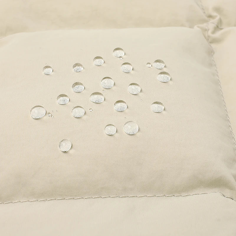 Laptophoes wit waterafstotend detail