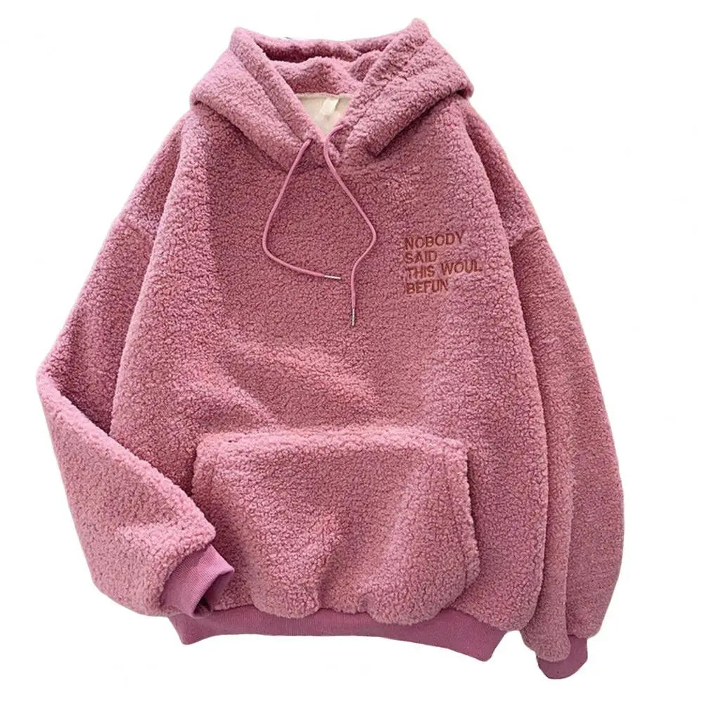 Pink fleece hoodie met teddy details en tekstopdruk front view