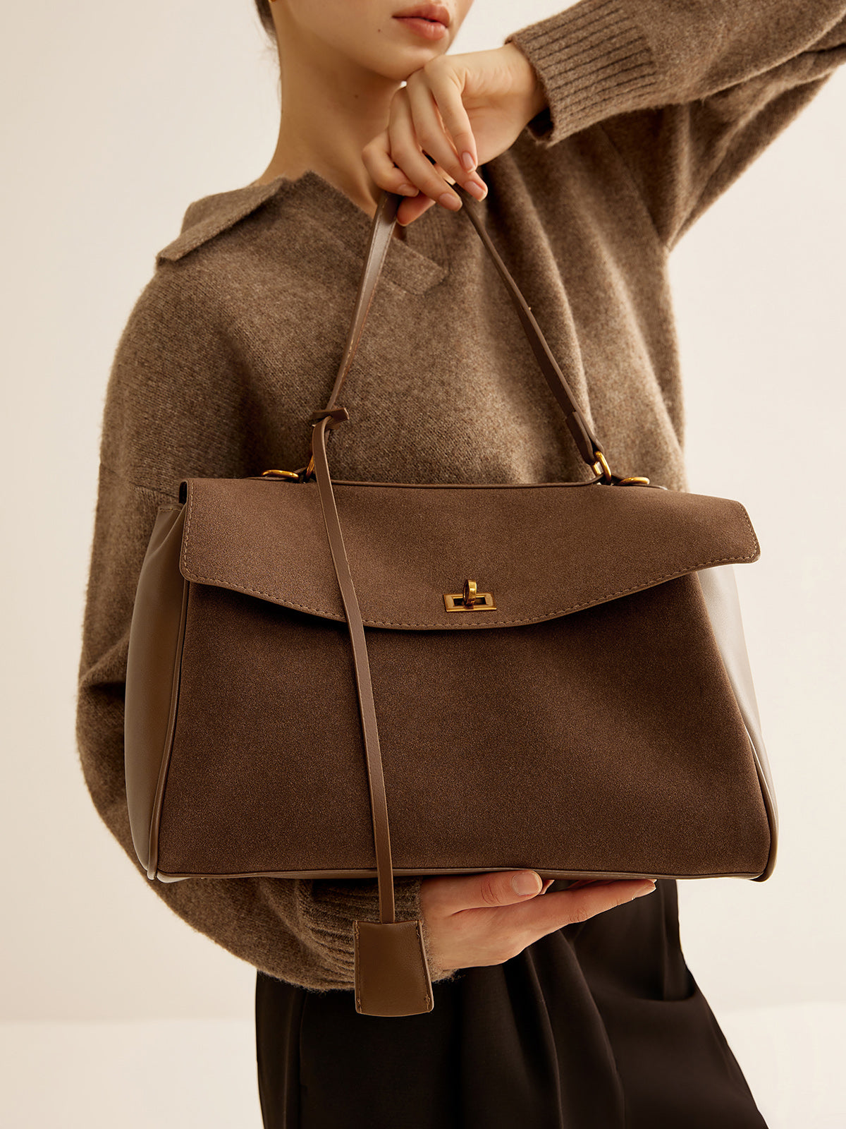Ulysses | Unisex Schoudertas - Ruime Capaciteit, Trendy Ontwerp 0