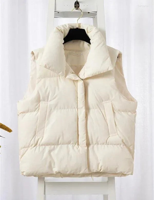 Licht beige dames vest met zakken en rits vooraanzicht