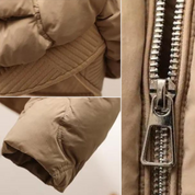 Winterjas beige gewatteerd met ritsdetail en zoom op details